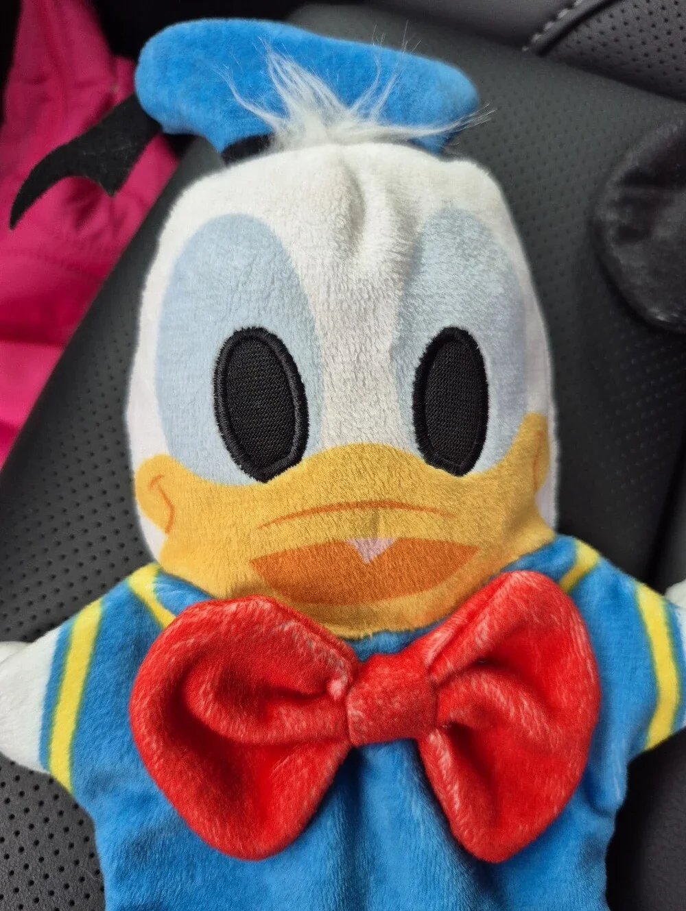 Melissa & Doug Donald Duck Blue and Minnie Mouse Red Plush Hand Puppets